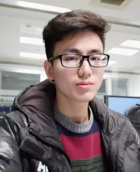 兼职男模赚点零花钱