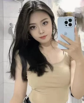 兼职御姐口活一绝相当水润