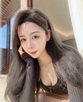 绍兴妩媚妖娆美女