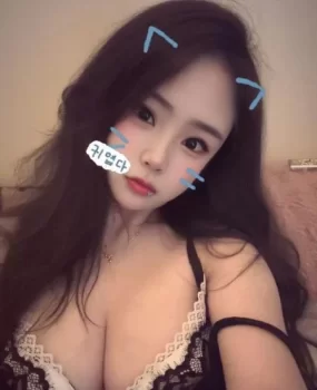 态度很好的少妇