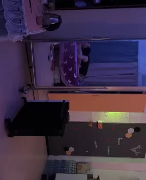 宝安苗条D奶服务少妇