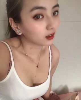 广安兼职小少妇 胸大舌头好