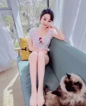 南昌骚妹子 舌功一级棒 一字马