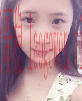 超级嫩的大奶女学生