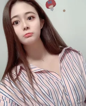 闵行镶金御姐身材超级棒