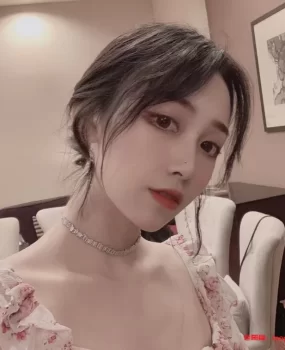 上海五年老店，一家专为男士服务的场所，各种类型的妹子都有，会夹会吸。