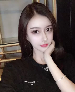 嫩得出水的学生妹，大家爽才是真的爽