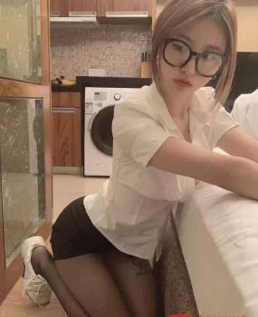 成都嫩模兼职服务