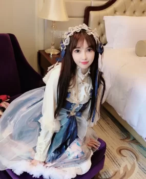 长沙极品小仙女，刚刚下水，bb粉嫩