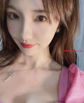 网约舞蹈系女学生