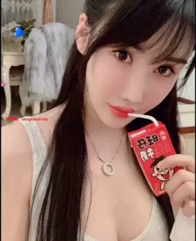 鞍山兼职美女公关，身材高挑，丰满，曲线优美，内射小紧b